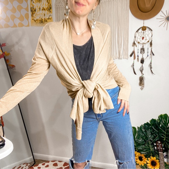 INC 4 Ways to Wear NWT Gold Shimmer Wrap Cardigan Size Large - Picture 4 of 12